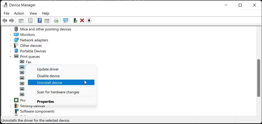 Tùy chọn gỡ cài đặt máy in được chọn trong Device Manager trên Windows 11